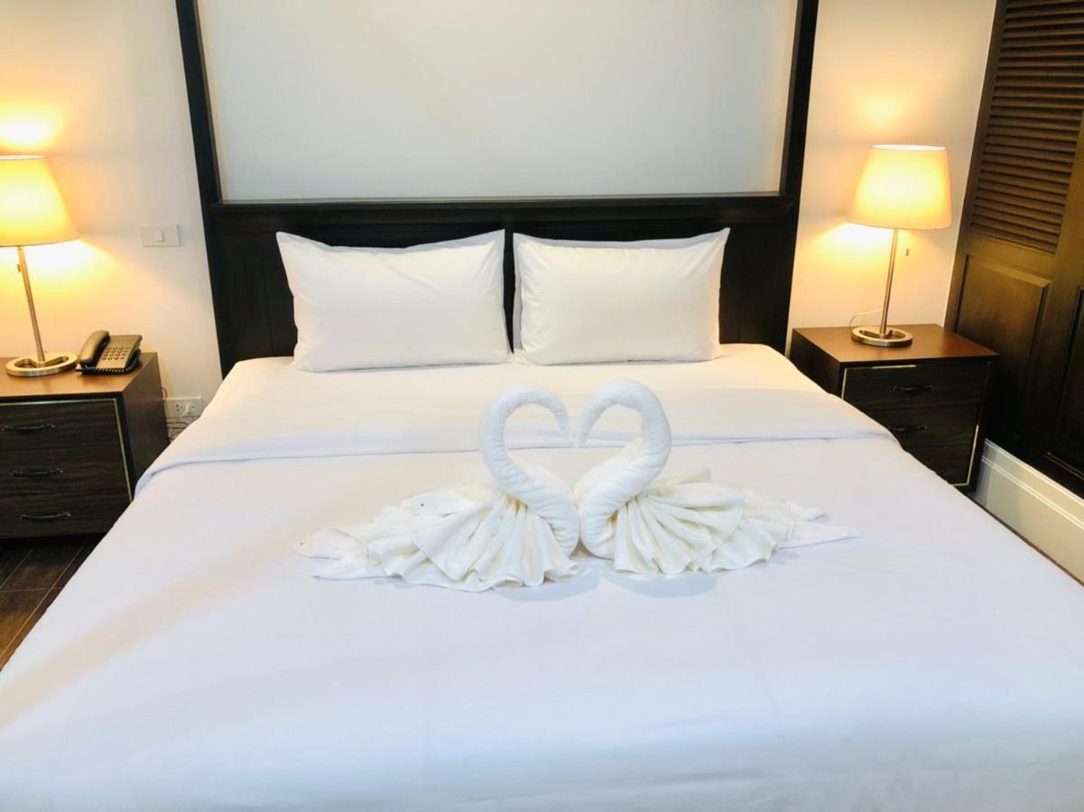 Huern Kan Thong Hotel Phrae Exteriör bild