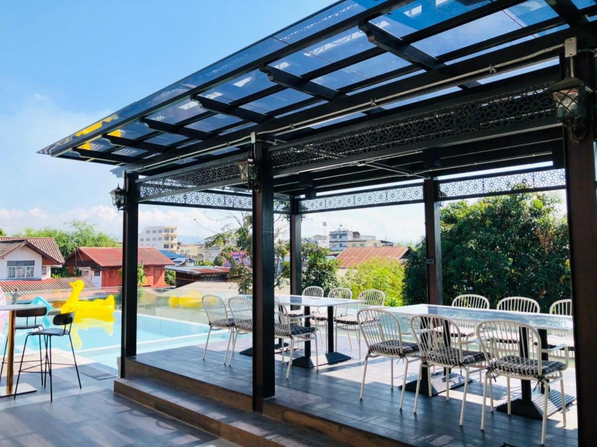 Huern Kan Thong Hotel Phrae Exteriör bild